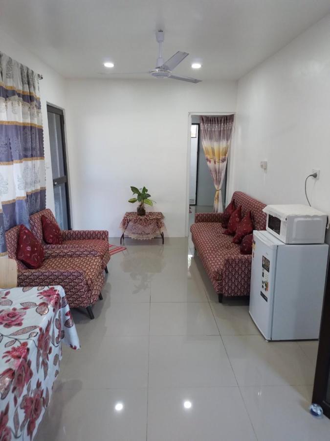 Island Guesthouse - Entire One Bedroom Unit With Kitchen & A Bathroom Centrally Located In Votualevu 楠迪 外观 照片